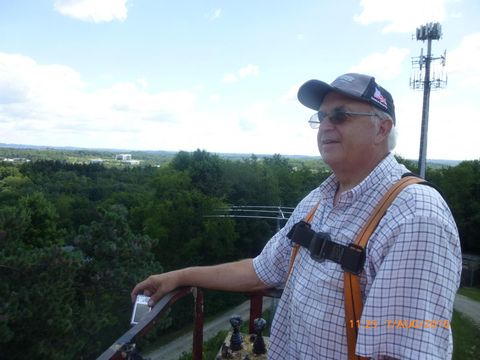 Karl WA3VXJ at 50 feet above the ground